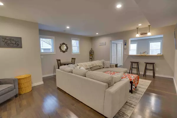 Kaukauna, WI 54130,305 W 6TH ST