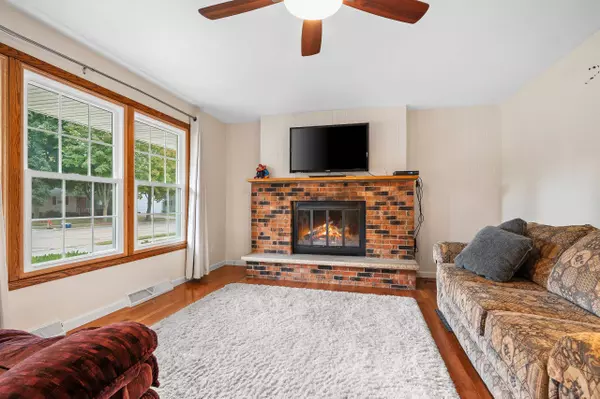 Kaukauna, WI 54130,2105 SULLIVAN AVE
