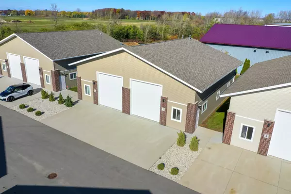 De Pere, WI 54115,701 MILLENNIUM CT #39