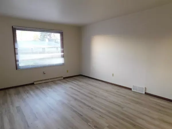 Green Bay, WI 54301-2564,1283 MCCORMICK ST