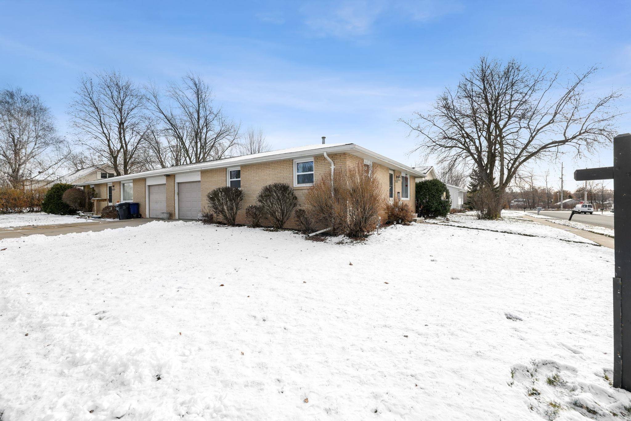 1412 JOAN CT, Kaukauna, WI 54130