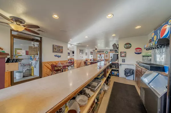 Winneconne, WI 54986,630 W MAIN ST