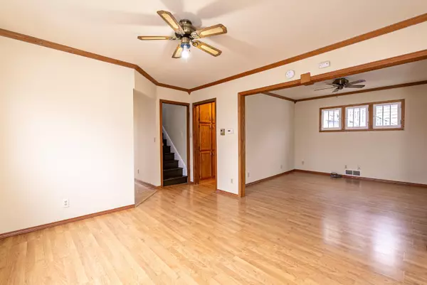 Appleton, WI 54914,822 W SUMMER ST