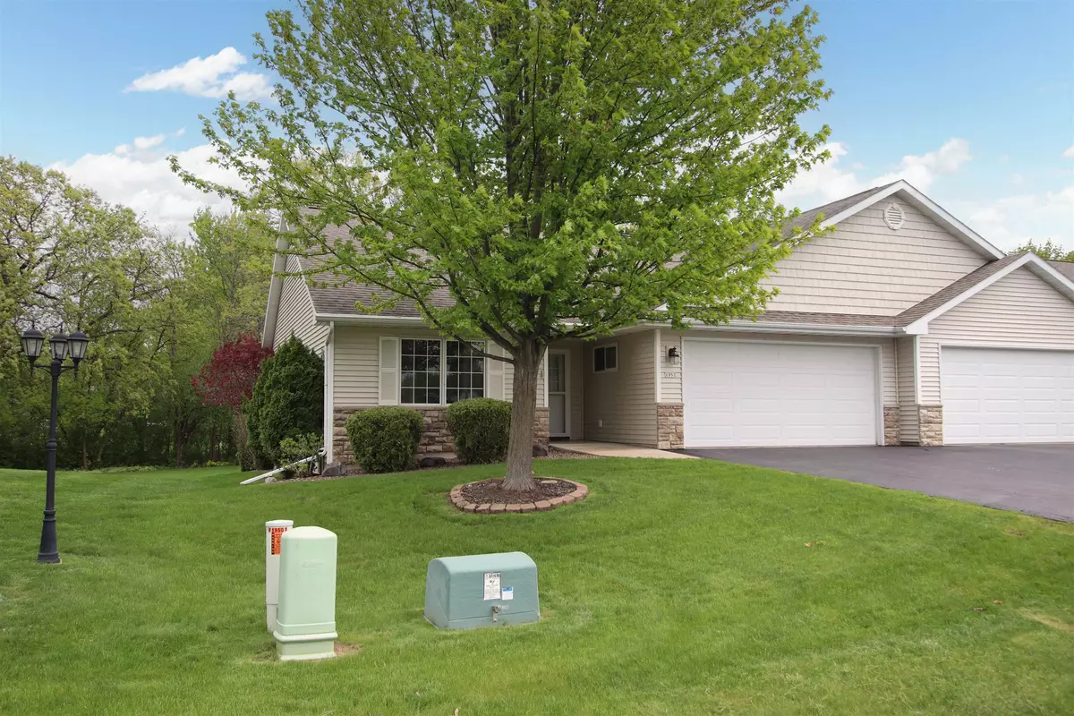Oshkosh, WI 54904,1952 TIMBERLINE DR