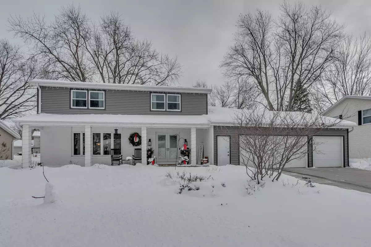 Appleton, WI 54915,1208 MONTCLAIRE CT