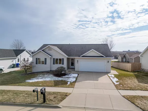 601 LEMONGRASS WAY, Kaukauna, WI 54130