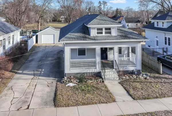 1241 S IRWIN AVE, Green Bay, WI 54301