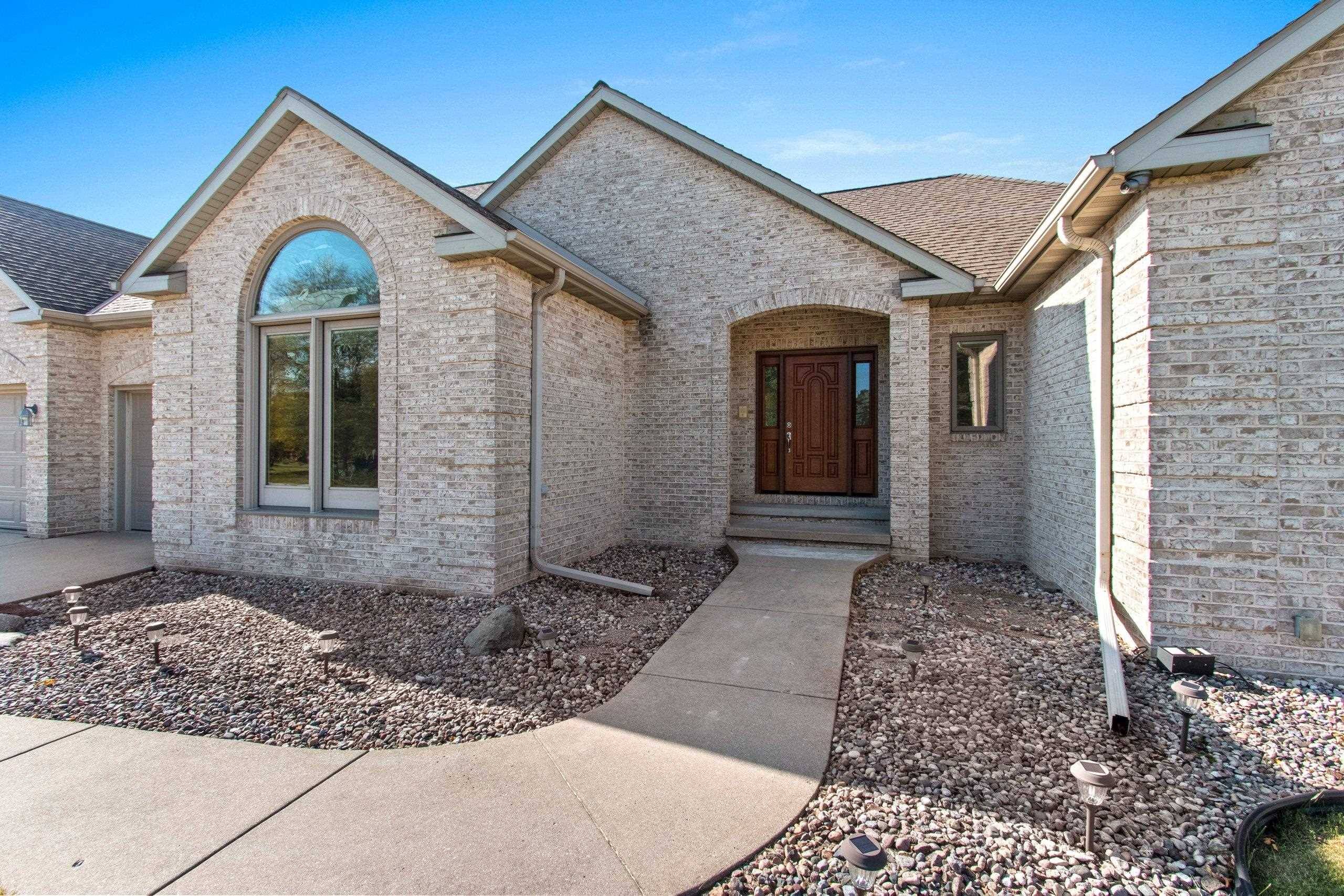 De Pere, WI 54115,1348 MOURNING DOVE CT