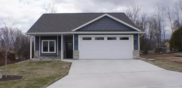 Chilton, WI 53014,216 EVERGREEN LN