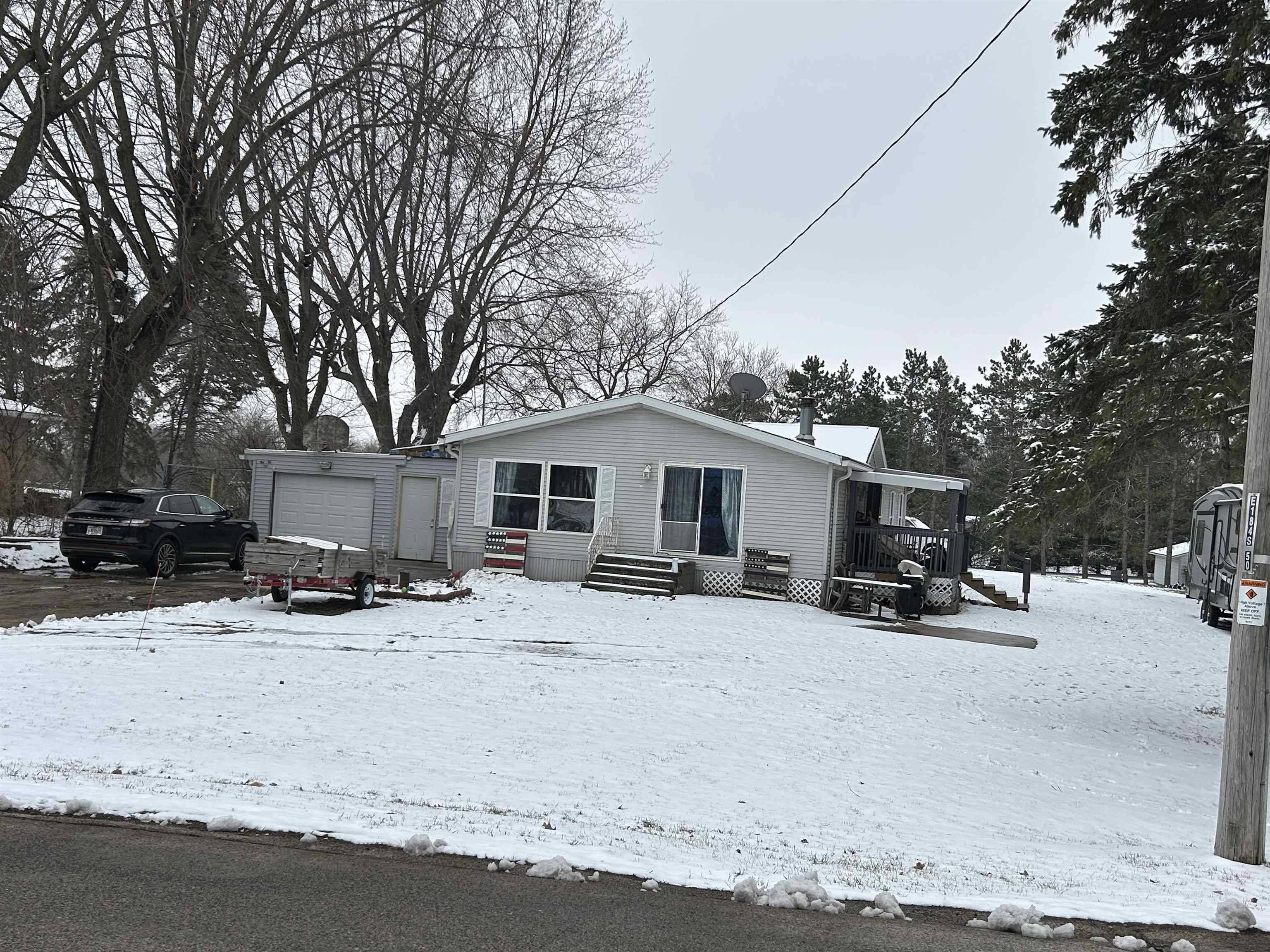 W13180 OLDEN RD, Ripon, WI 54971-0000
