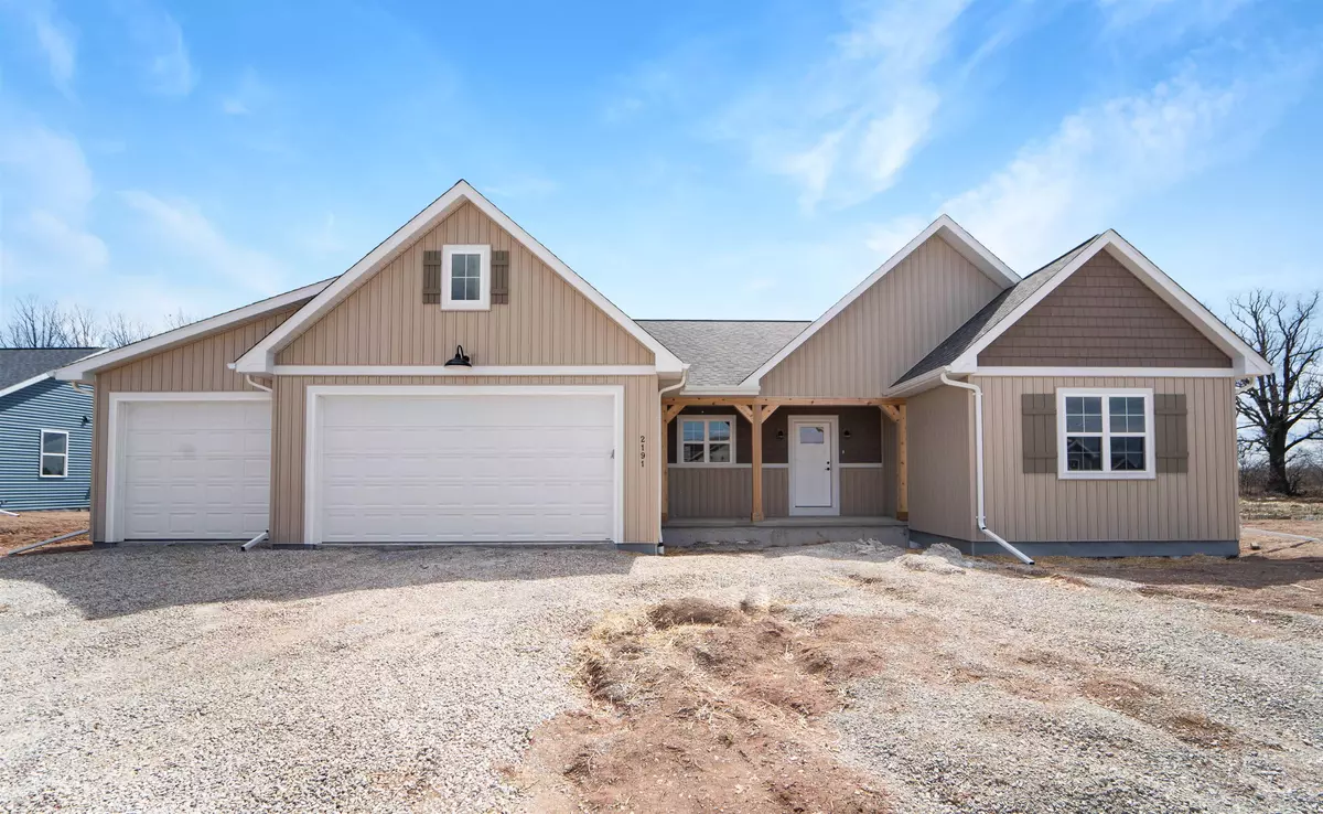 Kaukauna, WI 54130,2191 WHITE DOVE LN