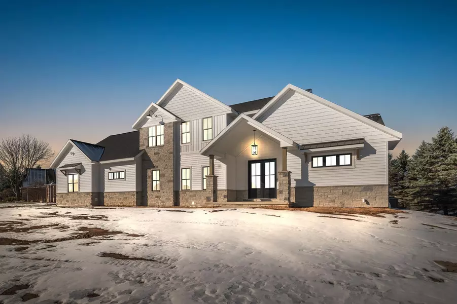 4331 WINDEMER LN, Hobart, WI 54155-0000