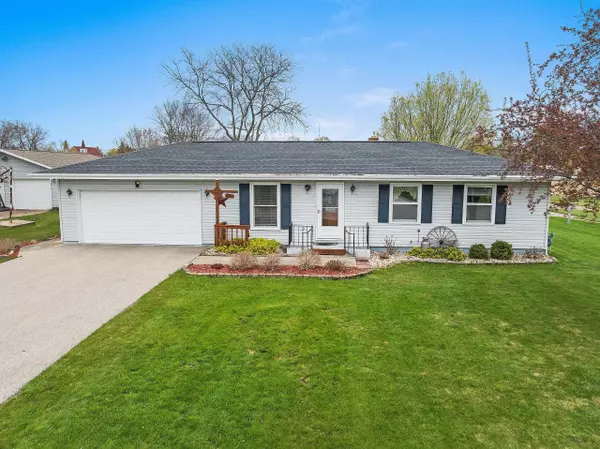 636 WALKER ST, Pound, WI 54161-9703