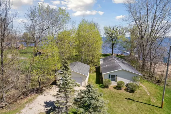 5316 COUNTY ROAD N, Oconto, WI 54153