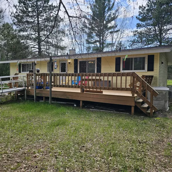 5006 PINE LAKE RD, Rhinelander, WI 54501