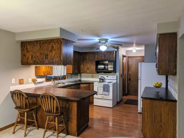 Kaukauna, WI 54130-1302,106 FILLMORE ST