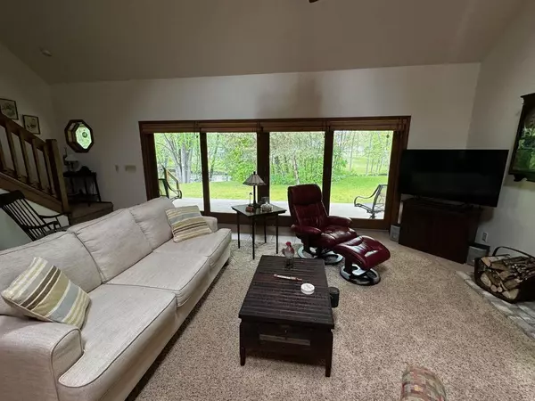 Caroline, WI 54928-9661,W13078 RASMUSSEN LN