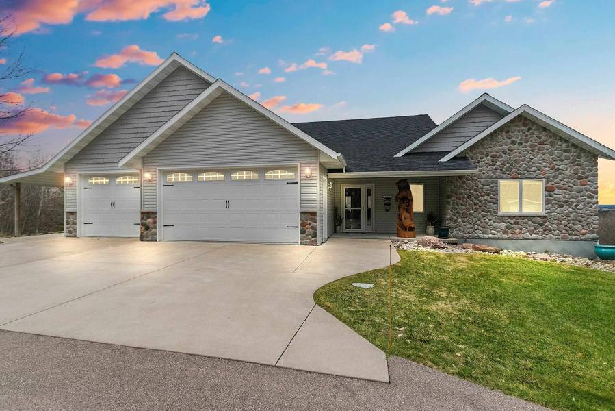 N6512 HILLVIEW RD, Gresham, WI 54128