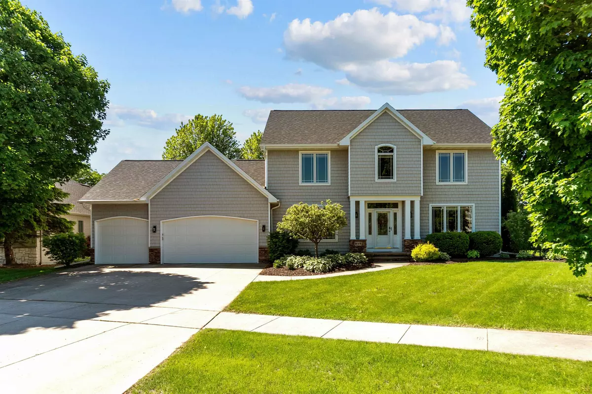 Appleton, WI 54913,217 E STRATFORD LN