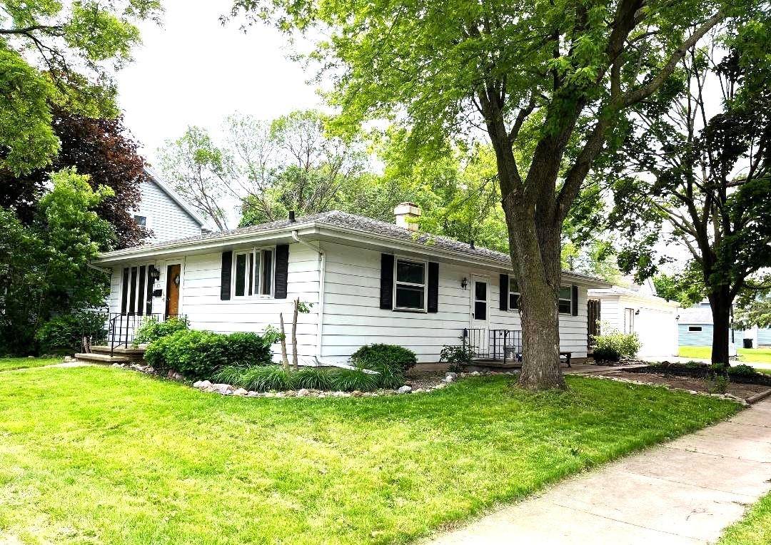 301 E LINCOLN ST, Appleton, WI 54915