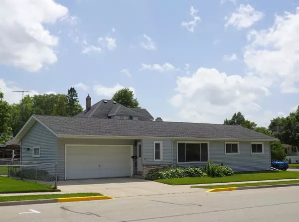 67 HARRISON ST, North Fond Du Lac, WI 54937