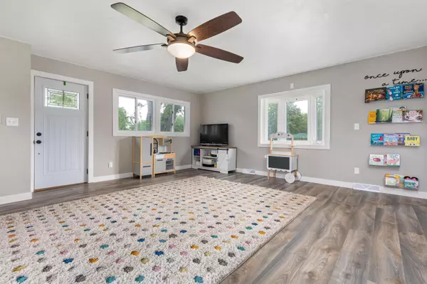 Neenah, WI 54956,629 BELMONT CT