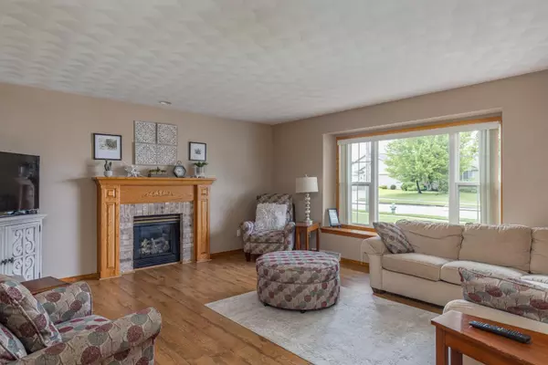 Kaukauna, WI 54130,214 SUNNY MEADOWS DR