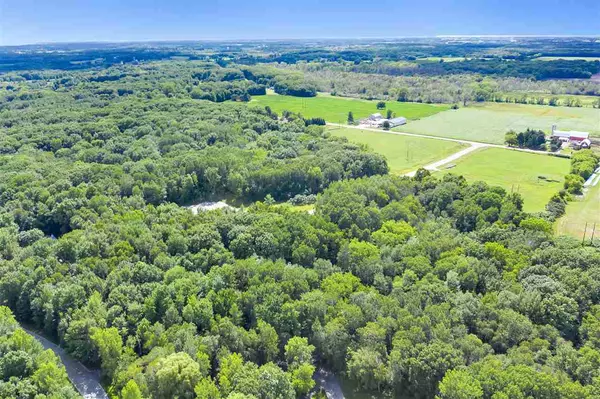 Oneida, WI 54155-9015,574 CROSS COUNTRY CT #6