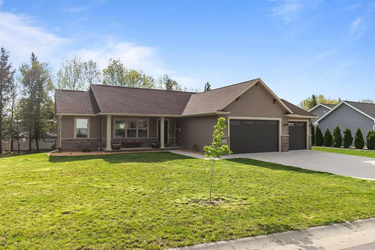 Hortonville, WI 54944-4202,642 WILDWIND DR