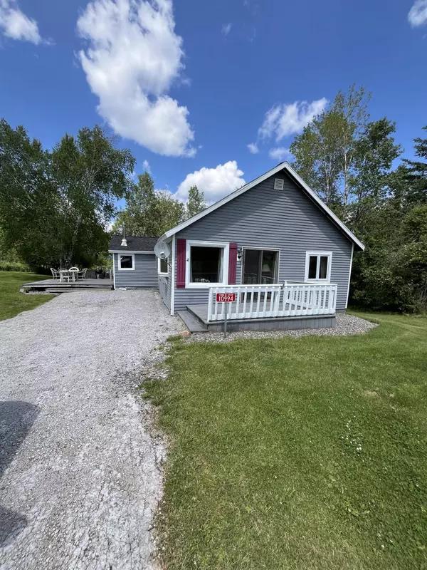 10994 DREAM LAKE RD, Tipler, WI 54542