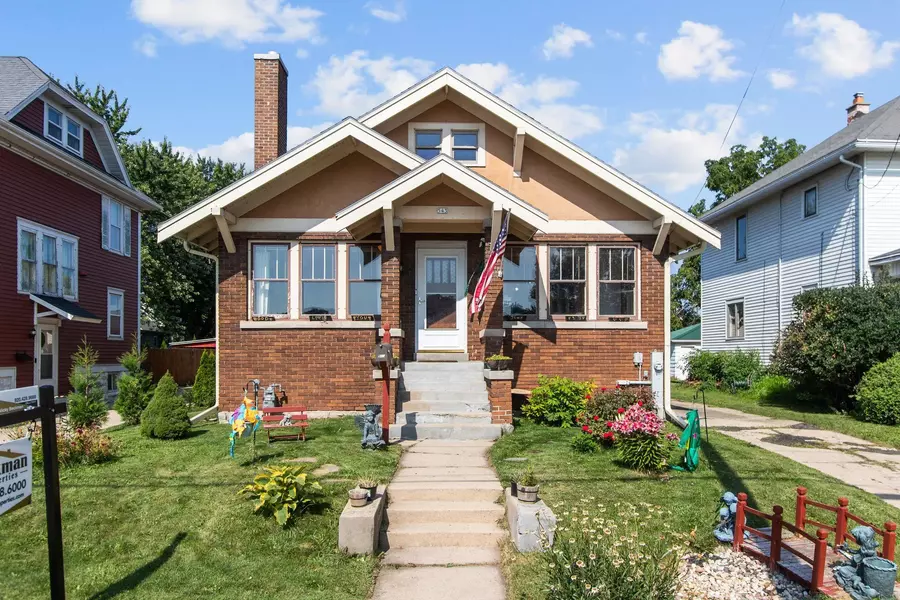 543 HAZEL ST, Oshkosh, WI 54901