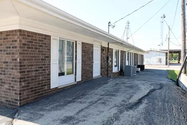 Seymour, WI 54165,200 E WISCONSIN AVE