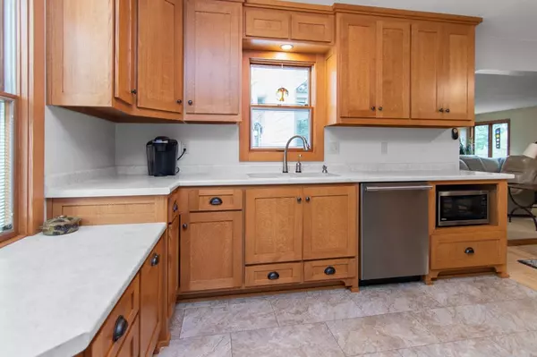 Green Bay, WI 54313-6720,2625 SHAWANO AVE