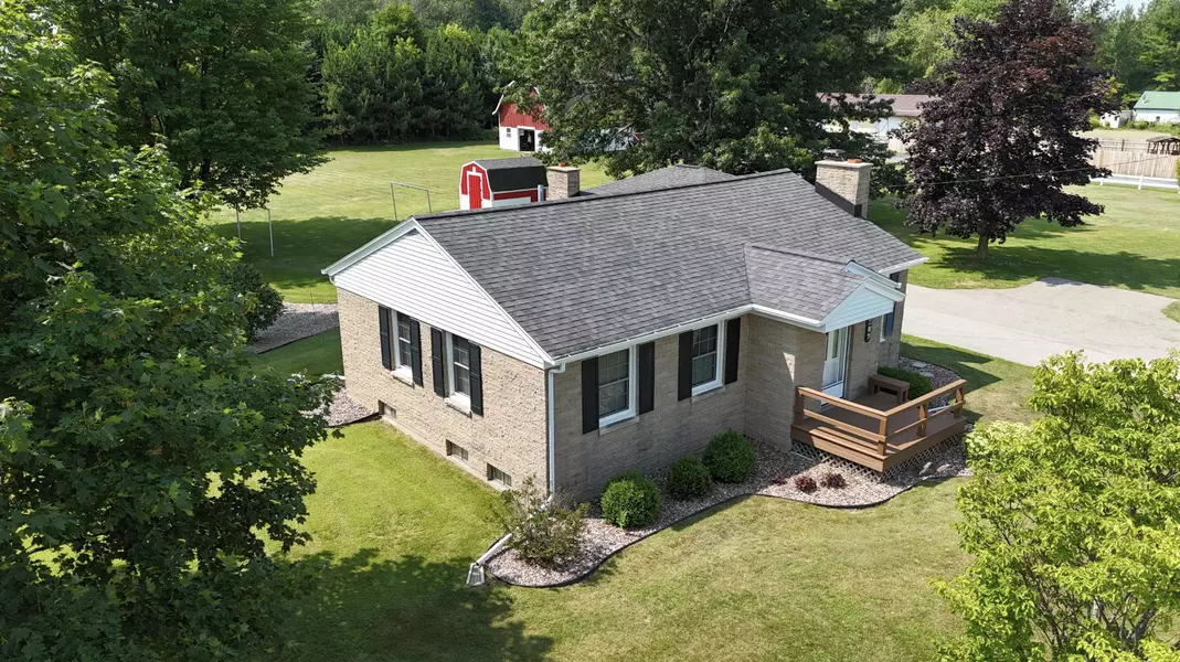6289 COUNTY ROAD S, Sobieski, WI 54171