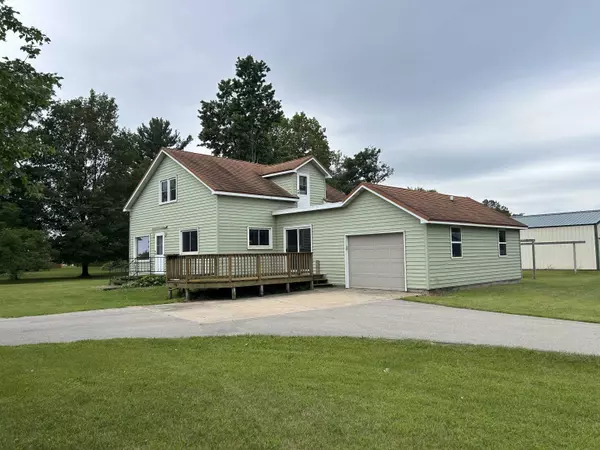 N2719 STATE ROAD 110, Weyauwega, WI 54983