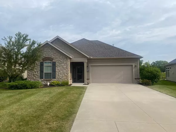 3627 WOODS EDGE WAY, De Pere, WI 54115