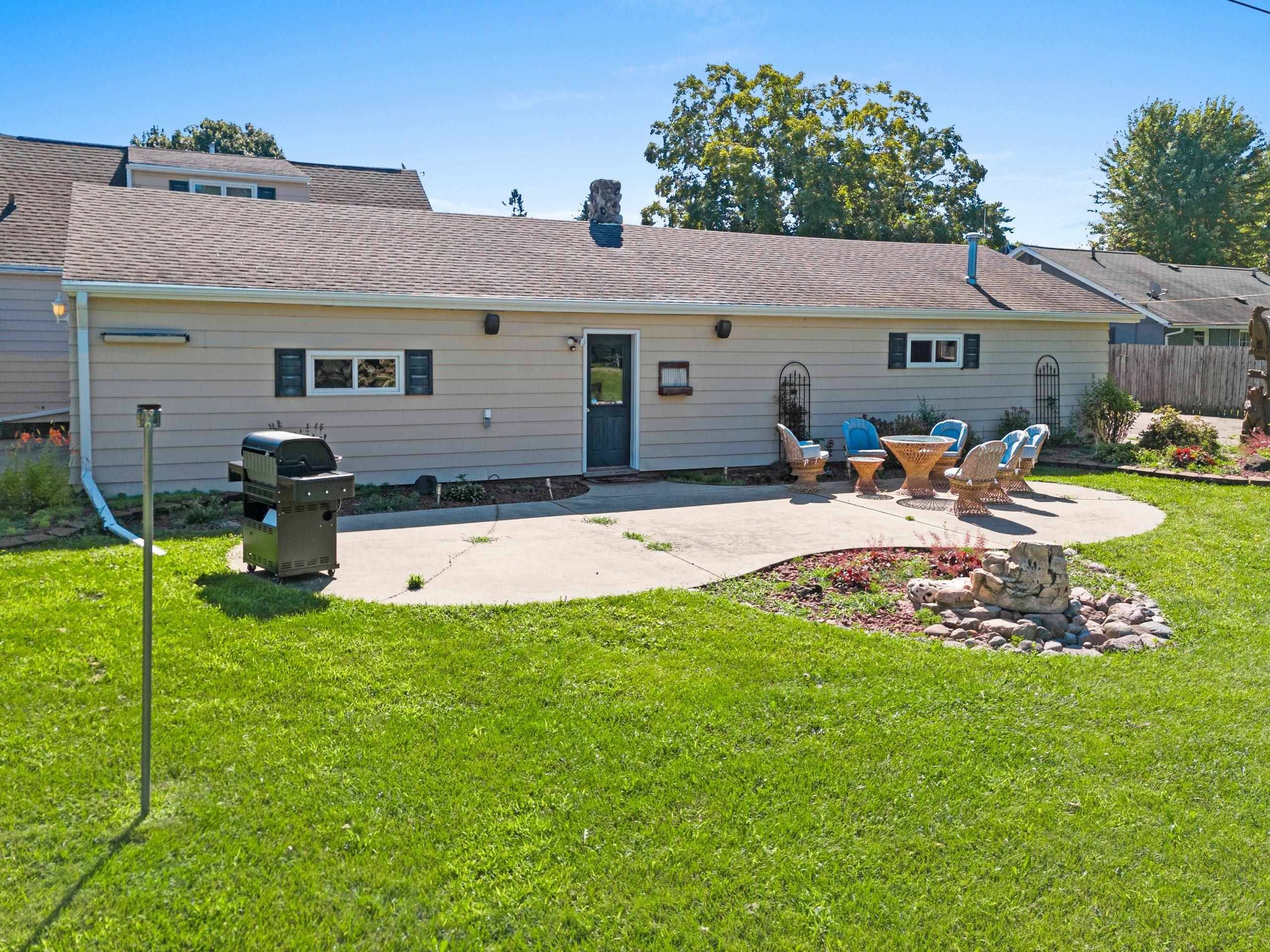 Shawano, WI 54166,N5625 WASHINGTON ST