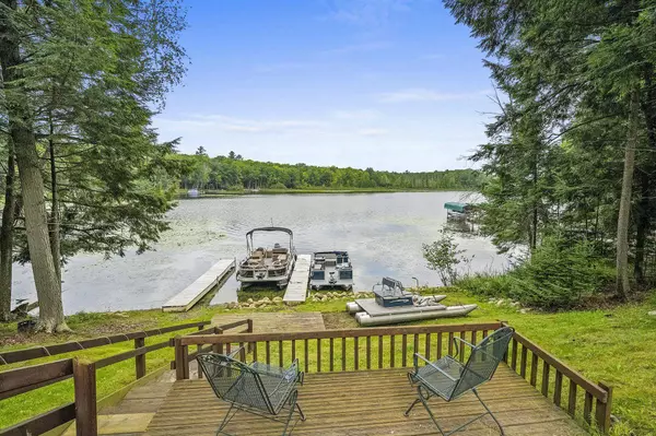 Pickerel, WI 54465,9290 BAY LN