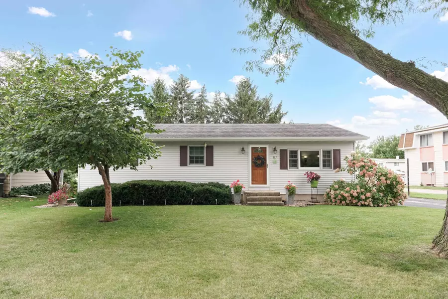 517 MELANIE LN, Ripon, WI 54971