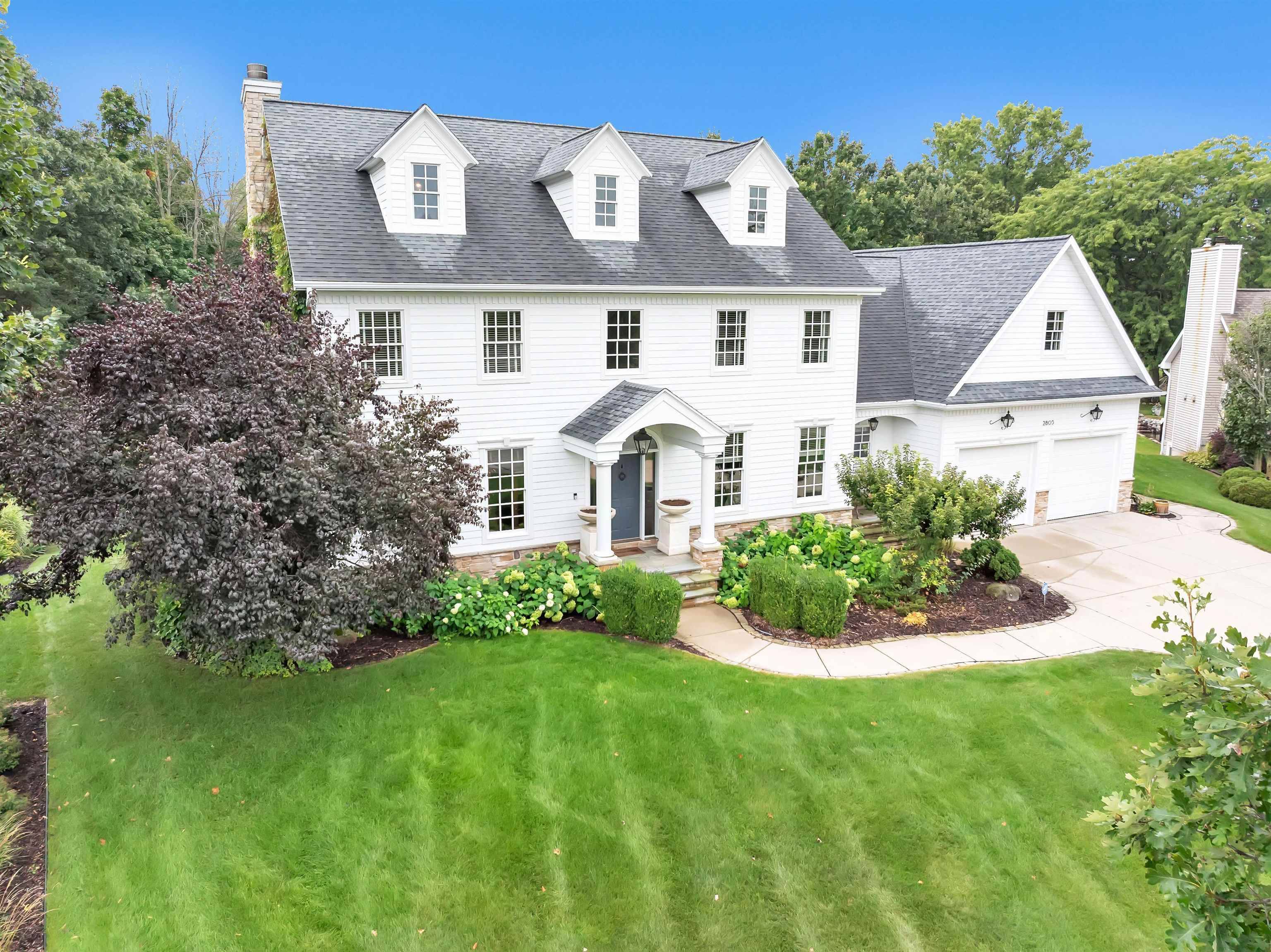 2805 PRAIRIE GARDEN TRL, Green Bay, WI 54313-3951