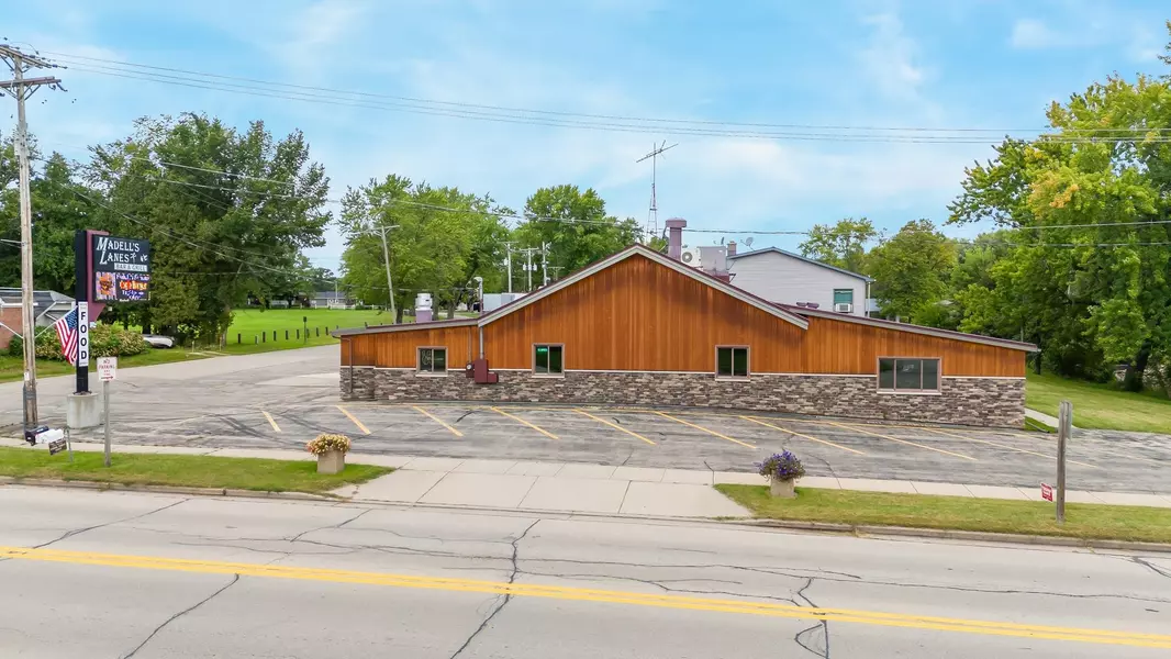 N4319 STATE ROAD 49, Poy Sippi, WI 54967