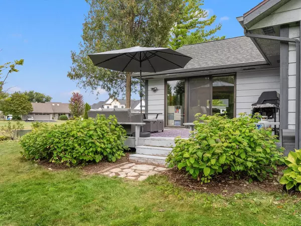 Sturgeon Bay, WI 54235,519 E WALNUT PL