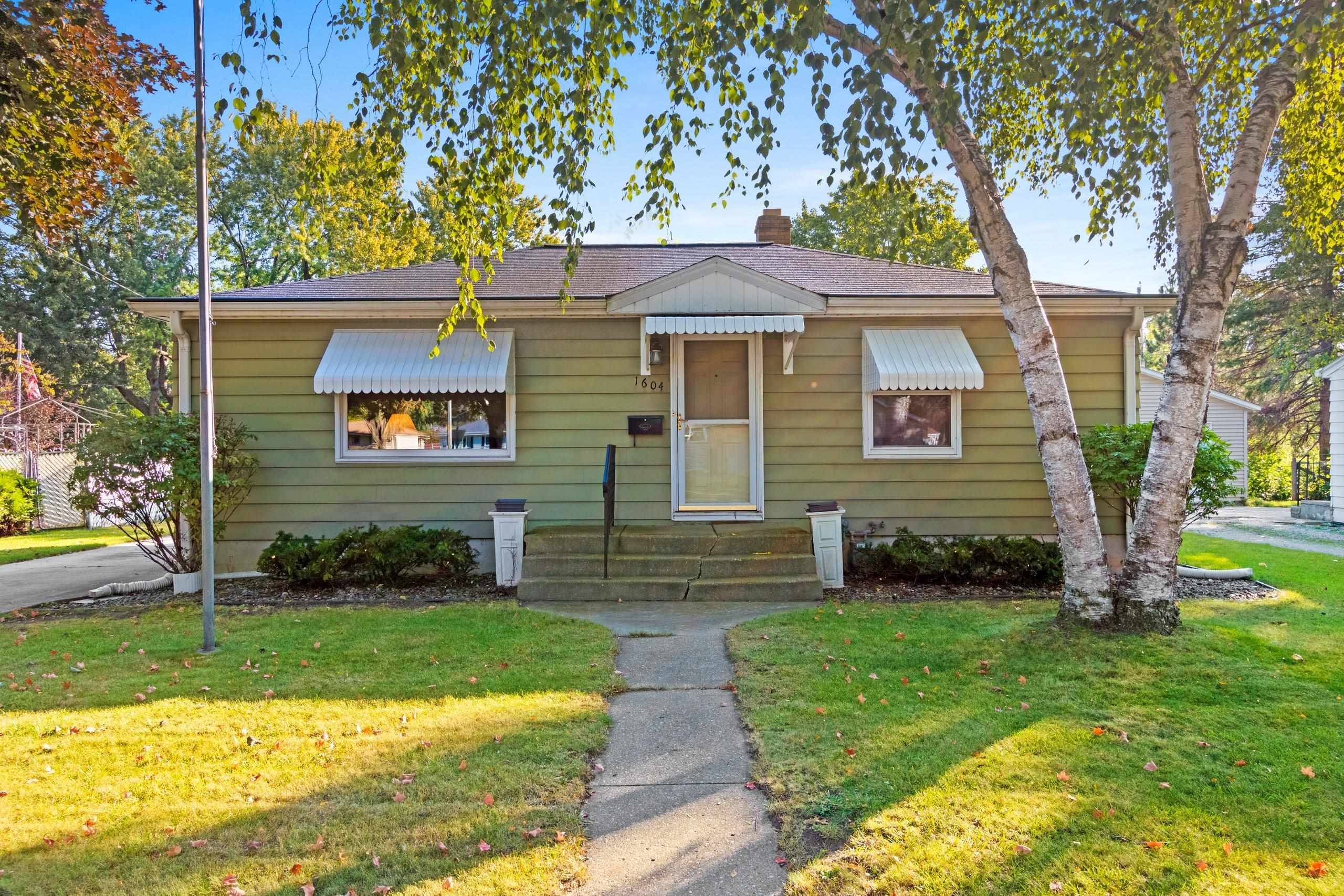 1604 BOLAND RD, Green Bay, WI 54303