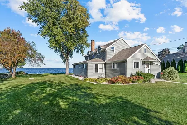 Oshkosh, WI 54902-7332,3790 PAU KO TUK LN
