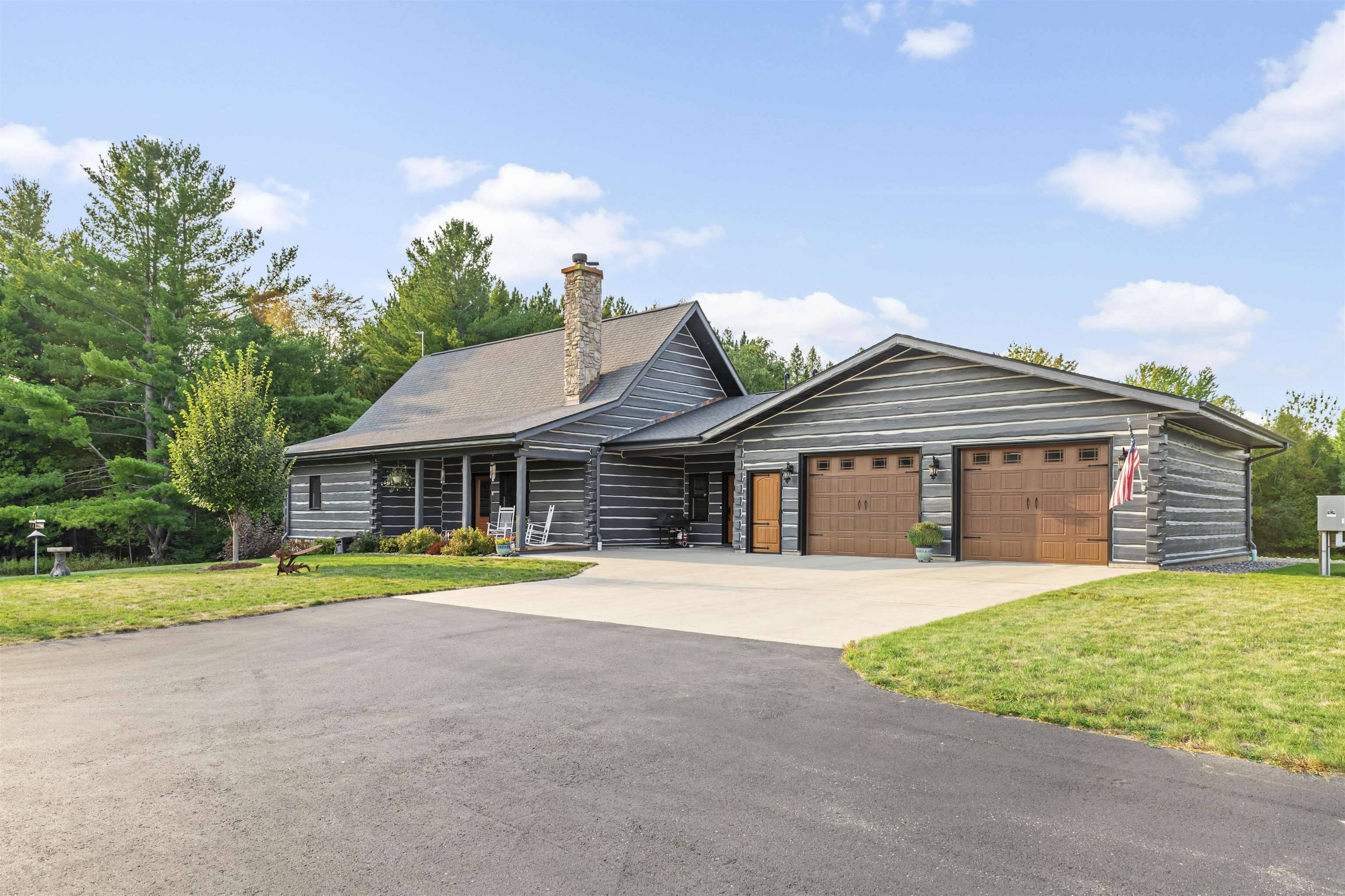 W5794 PIONEER RD, Crivitz, WI 54114