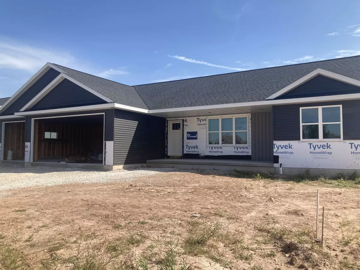 Kaukauna, WI 54130,3750 RIDGECREST LN