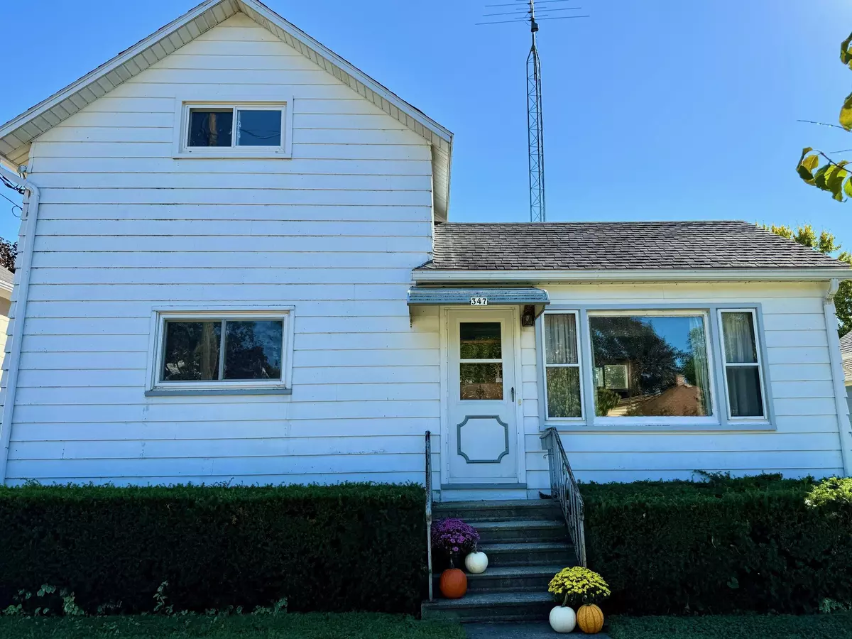 Oshkosh, WI 54901,347 W 11TH AVE