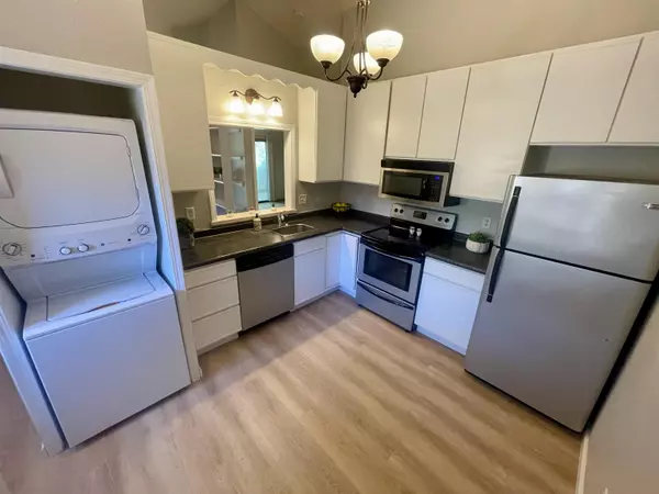 Oshkosh, WI 54902-6658,1371 W 18TH AVE