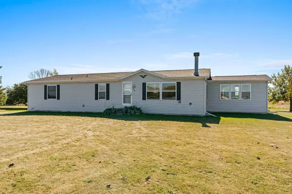 5580 GAUTHIER RD, New Franken, WI 54229