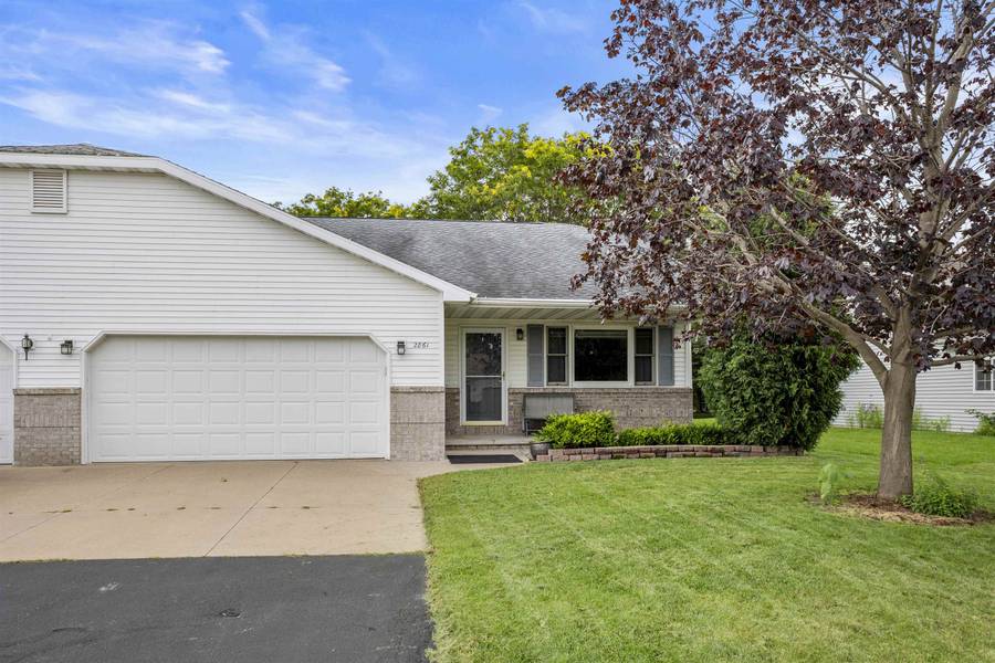 W2861 BROOKHAVEN DR, Appleton, WI 54915